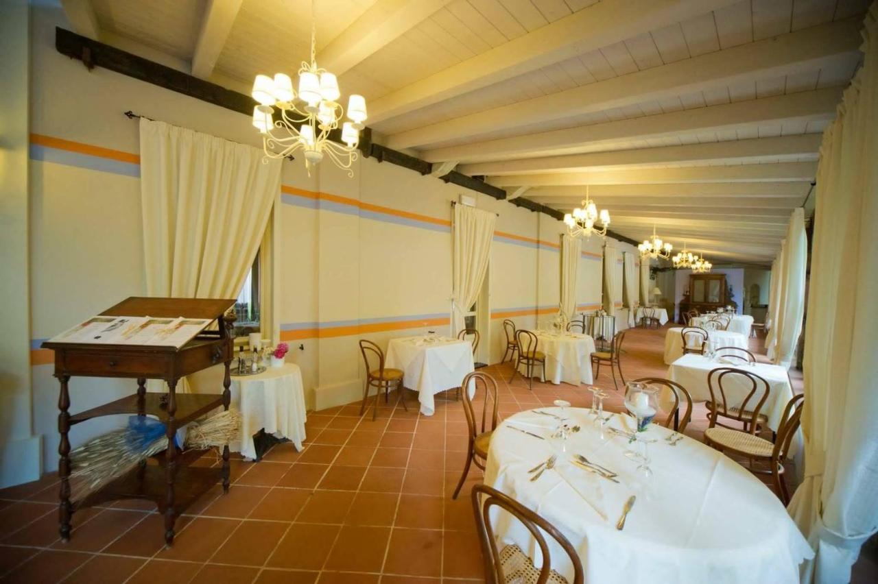 Hotel Milano Pool&Garden Salice Terme Buitenkant foto