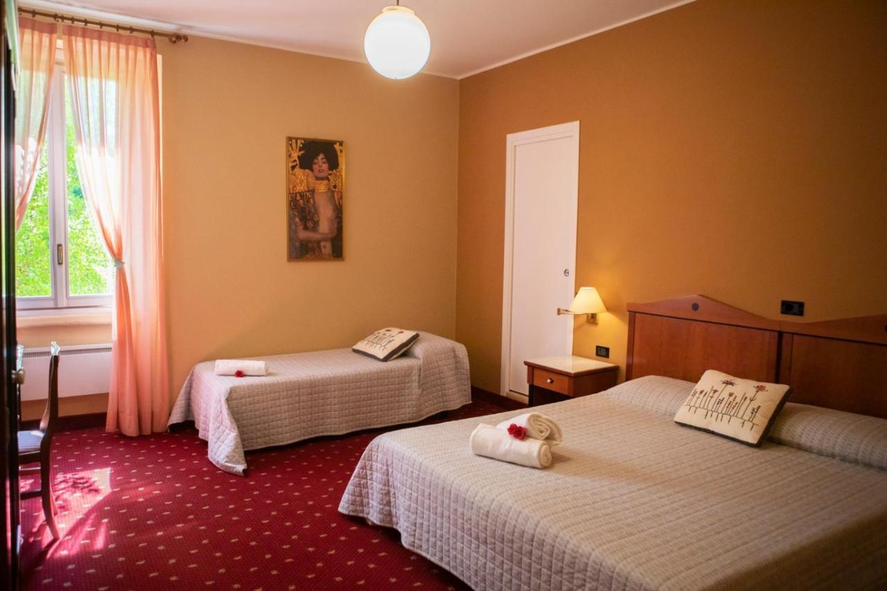 Hotel Milano Pool&Garden Salice Terme Buitenkant foto